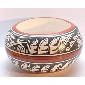 Vintage Large Signed F. Little (Dineh) Native American Southwestern Pottery Bowl